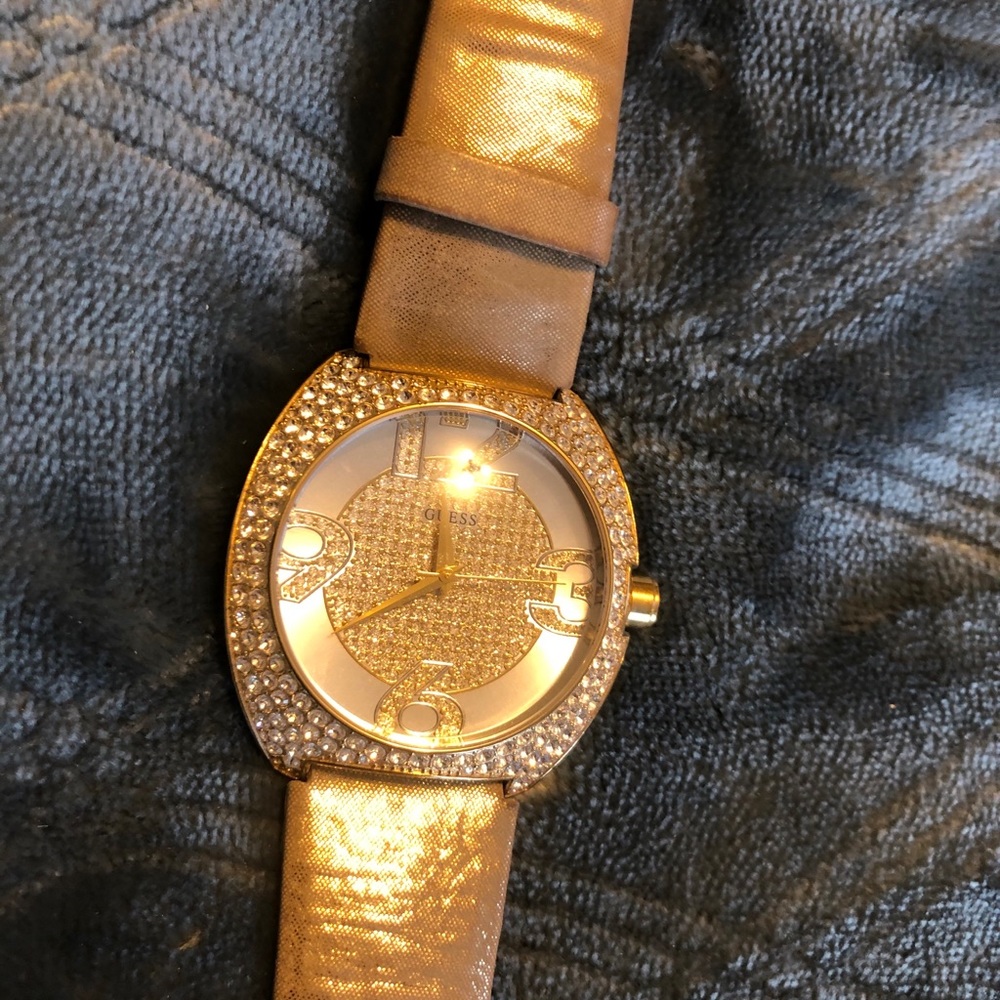 Guess Watch